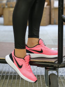Nike Revolution tenisice
